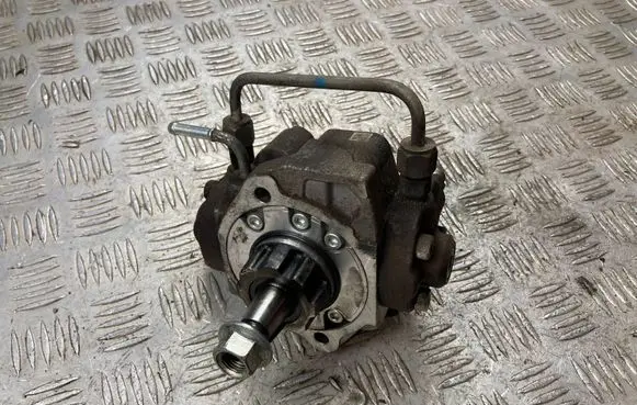 Subaru Outback Fuel injection high pressure pump 2940000760
