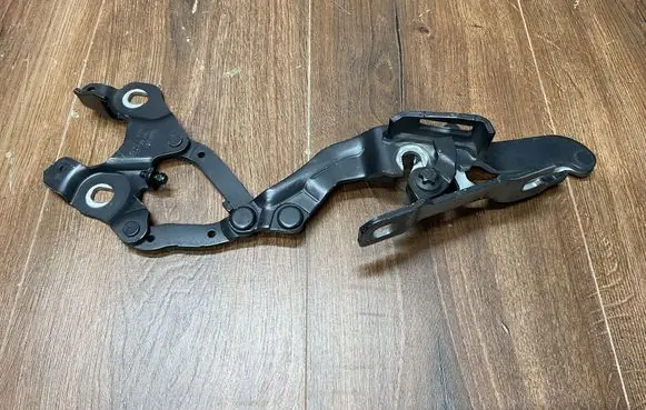 BMW 1 E82 E88 Engine bonnet/hood hinges 7289994