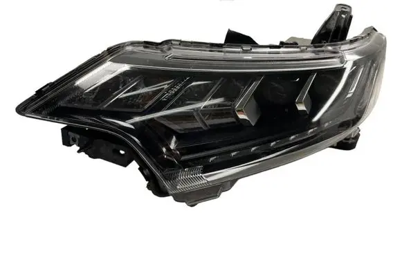 Mitsubishi Outlander Headlight/headlamp 8301D331