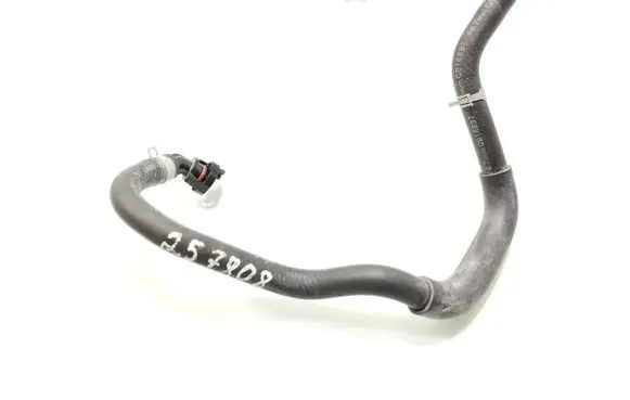 Nissan Qashqai Engine coolant pipe/hose