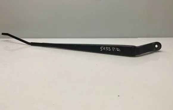 Toyota Avensis T250 Front wiper blade arm 6598NWB