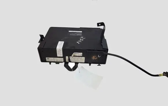 Volkswagen Touareg I CD/DVD changer 1J6035111