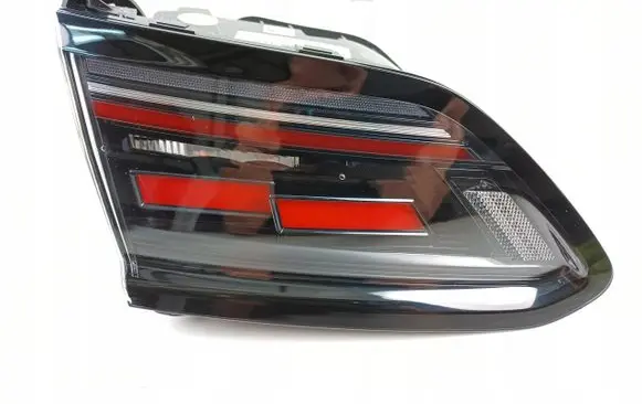 Volkswagen Eos Rear/tail lights 3G8945307AG