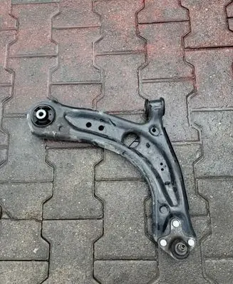 Volkswagen Golf VIII Front lower control arm/wishbone 5WA407152B