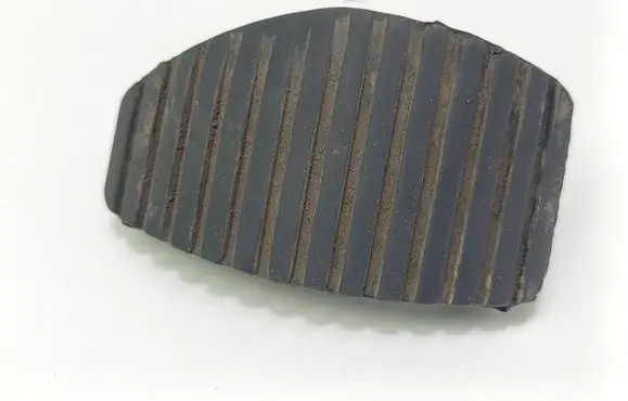 Peugeot 2008 I Clutch pedal 
