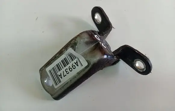 KIA Sorento Front door upper hinge 