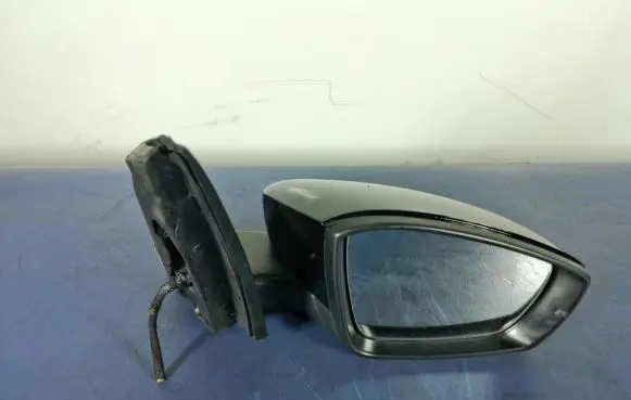 Volkswagen Polo V 6R Front door electric wing mirror 6C1857502C