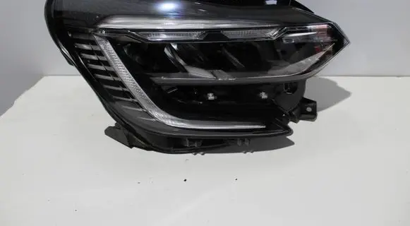Mitsubishi ASX Headlight/headlamp 260108850R