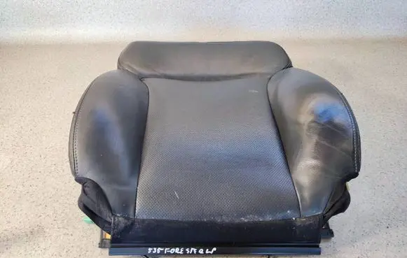 Subaru Forester SJ Seat trim 