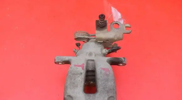 Volkswagen Caddy Rear brake caliper