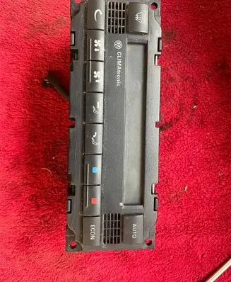 Volkswagen PASSAT B5 Climate control unit 3B1907044D