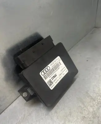 Audi A6 S6 C7 4G Hand brake control module 4H0907801F 4H0907801A 32620277B