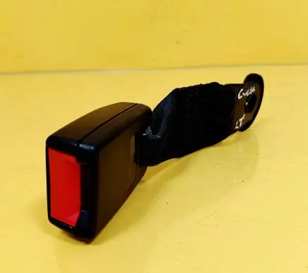 Ford C-MAX I Middle seatbelt buckle (rear) 3M51-R60044