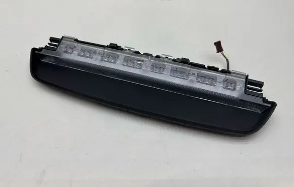 BMW 5 G30 G31 G38 Third/center stoplight 024568902