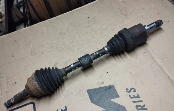 Chrysler Pacifica Front driveshaft