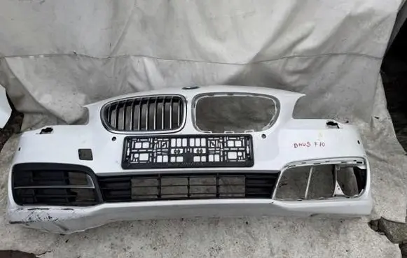 BMW 5 F10 F11 Front bumper 7341840