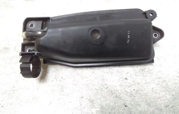 Vacuum air tank