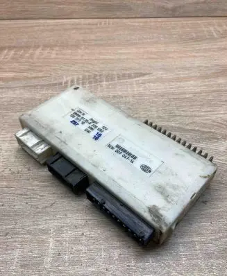 BMW 5 E39 Comfort/convenience module 8376692 5DK00704714
