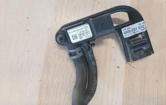 Volkswagen Touran II Exhaust gas pressure sensor 0281006083 6R0131552