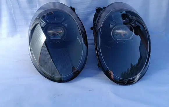 Porsche 992 Headlights/headlamps set 9P5941059C 030111223700 9P5941060C