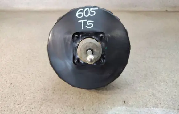 Volkswagen Transporter - Caravelle T5 Brake booster 7H0612101H41A 7H0612101H