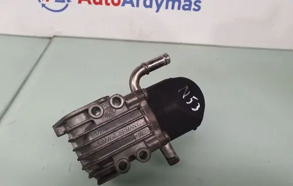 BMW 5 E60 E61 EGR valve 7548415 11717548415