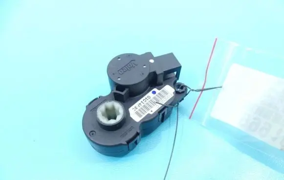Citroen C4 II A/C air flow flap actuator/motor T1002120VC IMPRK999184