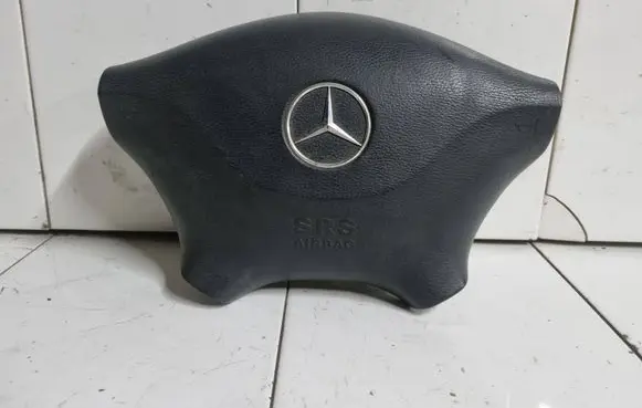 Mercedes-Benz Vito Viano W639 Steering wheel airbag 6398601802