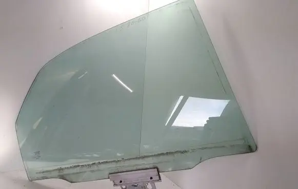 Volvo S80 Rear door window glass