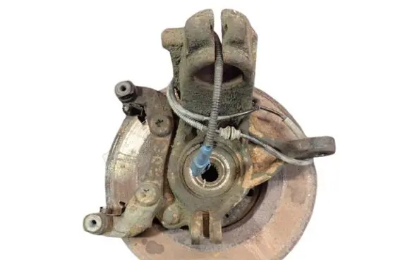 Peugeot 1007 Front wheel hub spindle knuckle