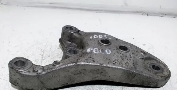Volkswagen Polo Engine mounting bracket 600199185 600199185D
