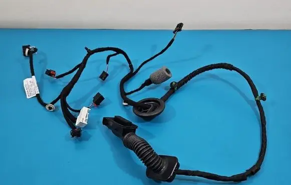 Skoda Octavia Mk4 Rear door wiring loom 5E3971694AL IMPRK1536874