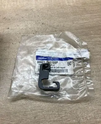 Hyundai ix35 Seat trim 886011H0109P