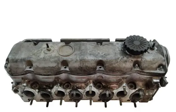 Renault Master II Engine head 7450502
