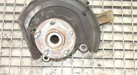 Nissan Qashqai Front wheel hub