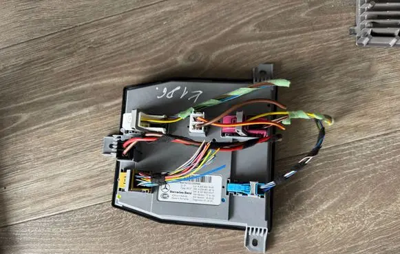 Mercedes-Benz EQC Other devices A2059007845