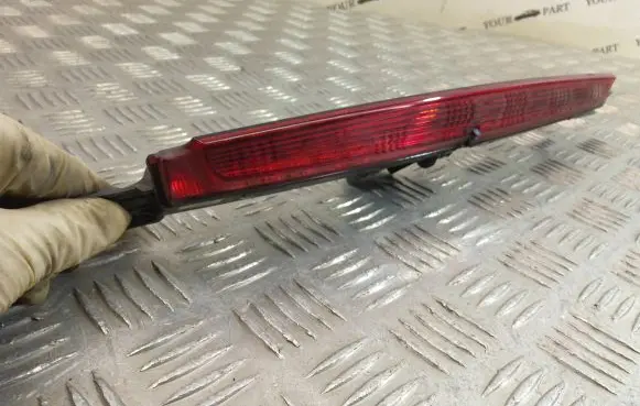 BMW X1 F48 F49 Third/center stoplight 7297446