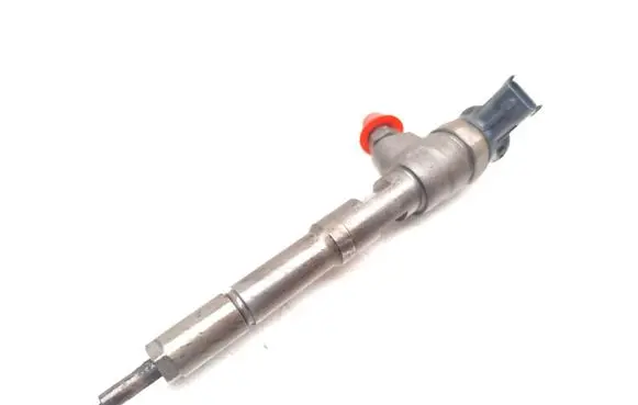 Renault Captur Fuel injector 0445110485 8201108033