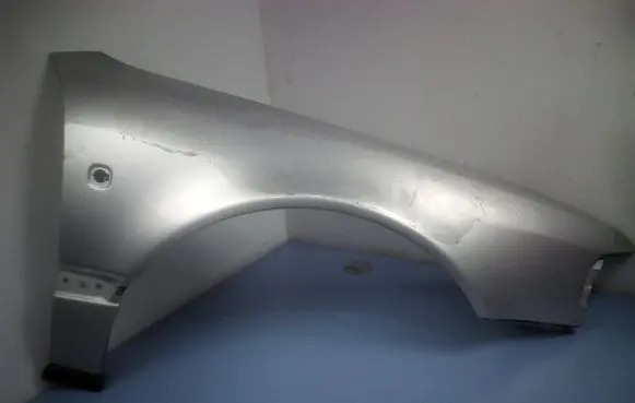 Audi A8 S8 D2 4D Fender 4D0821112