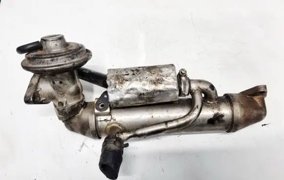 Ford Mondeo Mk III EGR valve cooler 1C1Q9F464AD