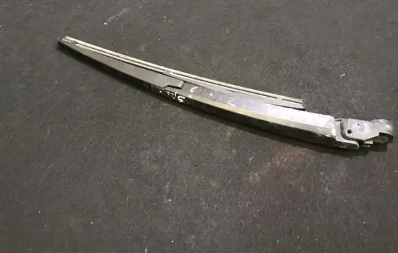 Mazda 5 Rear wiper blade arm 060120 0601-20