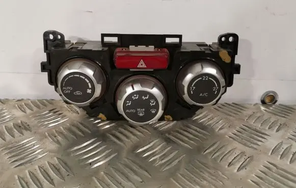Subaru Forester SH Climate control unit 72311SC060