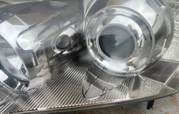 Honda CR-V Headlight/headlamp
