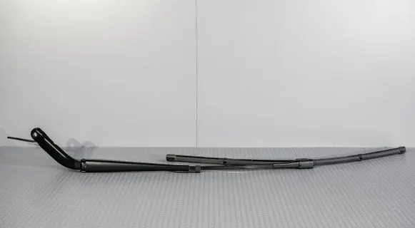 Mercedes-Benz Sprinter W907 W910 Front wiper blade arm A9108203200
