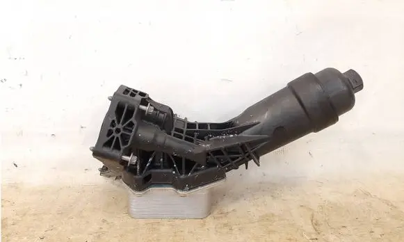 BMW 3 G20 G21 Oil filter mounting bracket 8580414 11428580414
