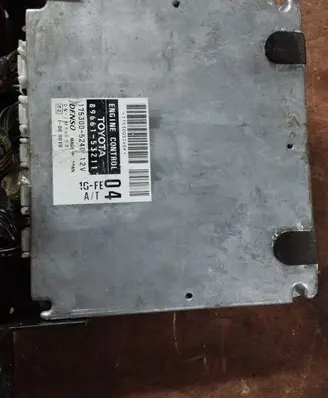 Lexus IS 200-300 Engine control unit/module 8966153211