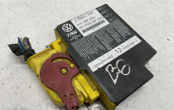 Volkswagen PASSAT B6 Airbag control unit/module 3C0909605J