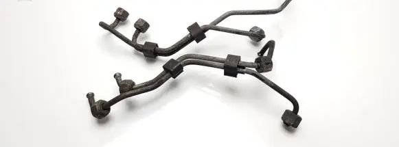 Volkswagen PASSAT B4 Fuel injector supply line/pipe 