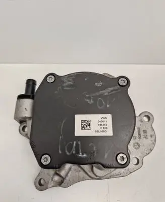 Volkswagen Golf VI Vacuum pump 03L100D 03L145207 240611