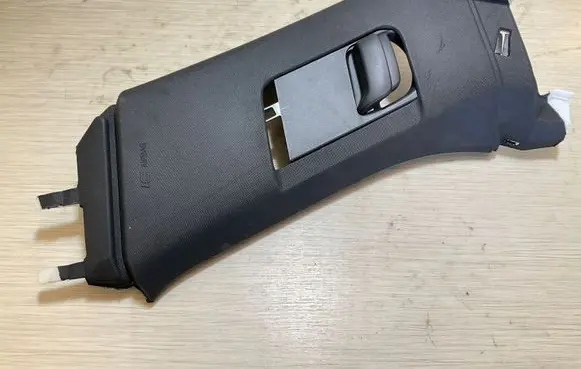 Volvo XC90 (B) pillar trim (top) 31389171 31363591